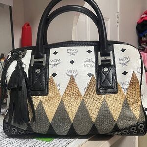 MCM Boston bag Milano Collection
*Collector’s Item* Harlequin pattern
*Pristine*